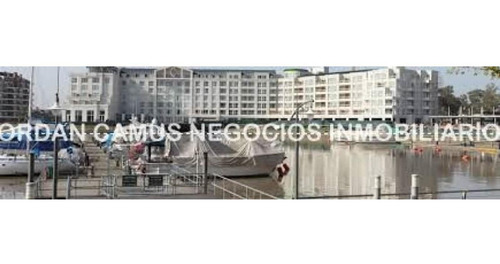 Imagen 28 de 30 de Amoblado. Condominios 2 Ambientes Vista A La Bahia. Balcon.