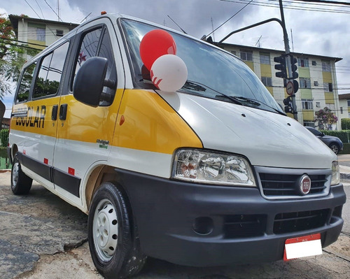 Imagem 1 de 9 de Fiat Ducato Minibus 2016 - T.baixo