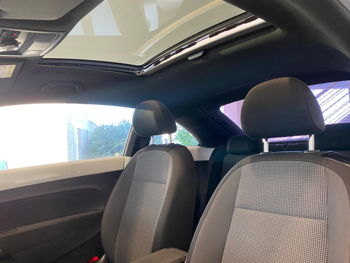 Volkswagen New Beetle 1.4t 3p At