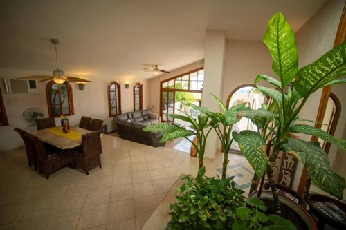 Casa Con Jardín Y Alberca Privada, Palapa Con Vista Al Mar,