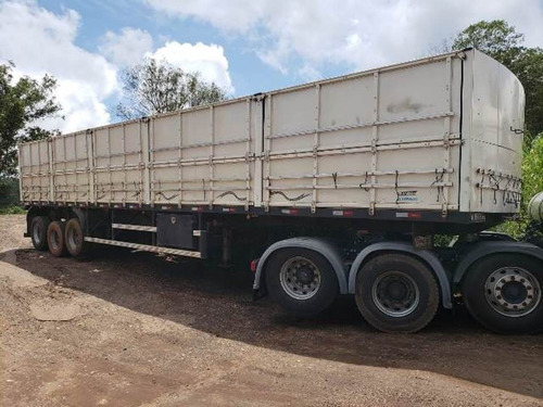 Carreta Graneleira Randon Ano 2014/2015