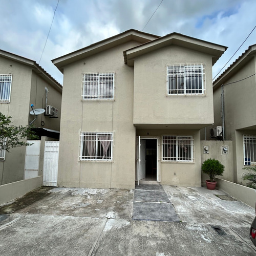 Imagen 12 de 12 de Casa En Venta De Oportunidad En Villa Bonita, Cerca De La Big Cola