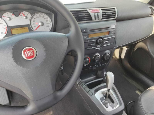 Imagem 6 de 15 de Fiat Stilo Flex Dualogic 2010