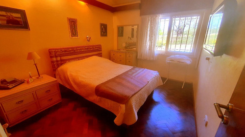 Imagen 12 de 30 de Villa Allende Golf-cóndor Alto-alquiler-frente A Cancha- Amoblada-pileta- 6 Dorm-