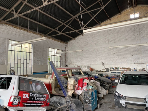 Imagen 14 de 20 de Deposito + Lote - Barrio Pacifico - 1200 Mts