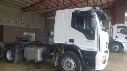 Imagen 14 de 15 de Iveco Tector 170 E/30. Balancin 300hp. Año 2019