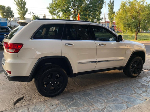 Jeep Grand Cherokee Mod13 Efectivo U$s24.500 / Permuto