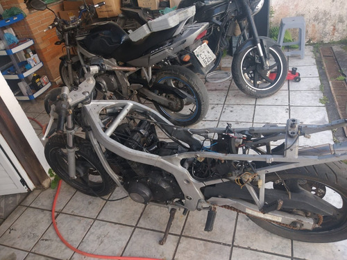 Imagem 4 de 4 de Suzuki Gs500