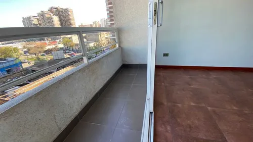 Vivir Al Limite De Ñuñoa, Metro Irarrázaval (98921)