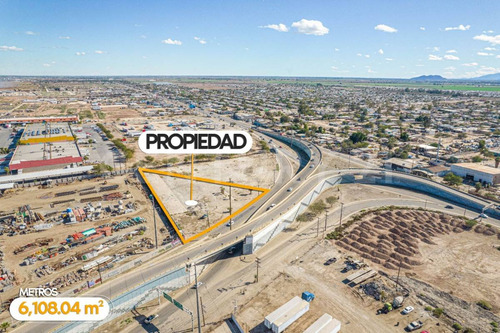 Terreno En Venta A Pie De Blvd Lazaro Cardenas En Mexicali, B.c.