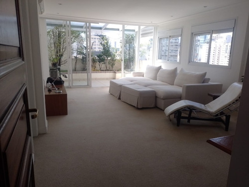 Cobertura Duplex Com 578m2 Uma Torre Única - 5 Quartos Sendo 4 Suítes