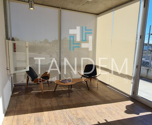 Imagen 2 de 2 de Alquiler Galpón Aaa Con Excelentes Oficinas En Parque Industrial Tigre (dólar Oficial)