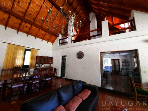 Lote Con Casa En Pilar - Apto Credito / Inversión