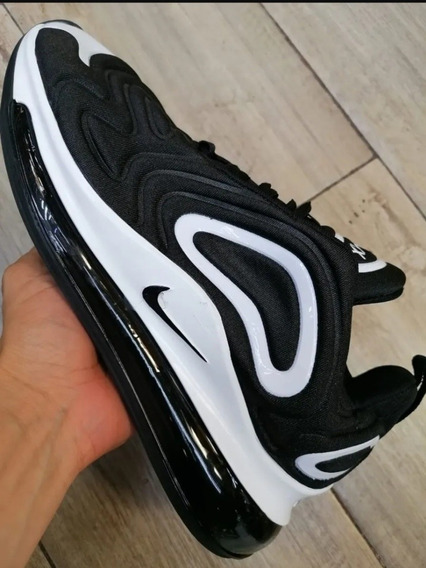 air max 720 blanco y negro