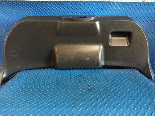 Moldura De Cajuela Ford Fiesta Hachback Modelo 12-18