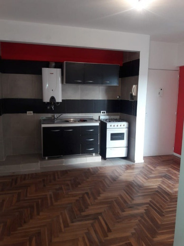 Imagen 5 de 14 de Departamento De 2 Ambientes En Venta - Ramos Mejia Norte