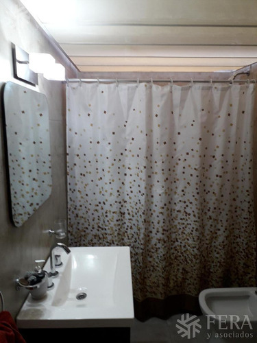 Imagen 10 de 23 de Venta De Casa 4 Ambientes En Bernal Con Cochera Y Fondo Libre (25629)
