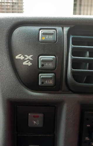 Imagen 13 de 18 de Chevrolet S10 Limited 2.8 D/c 4x4