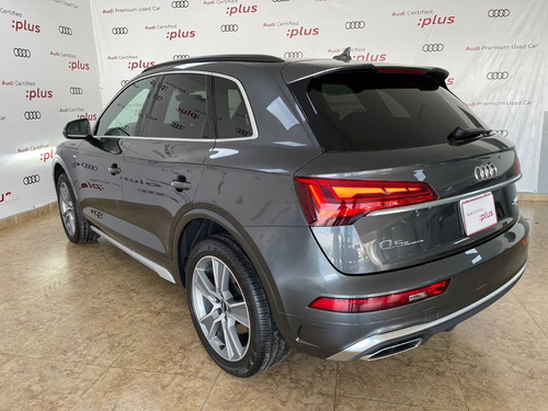 Imagen 8 de 14 de Q5 Sline 2.0 Qtto Myld Hybrid