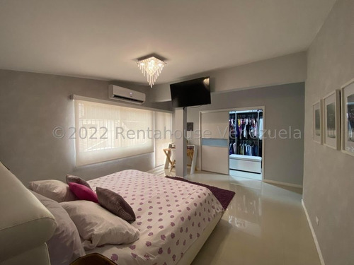 Imagen 7 de 26 de Casa Remodelada En Venta Colinas De Los Ruices Mls #22-25755 Ingrid Guzmán