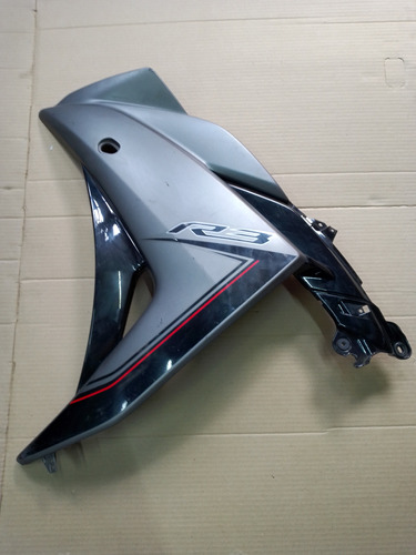 Targa Izquierda Yamaha R3 2014 - 2017 Usado