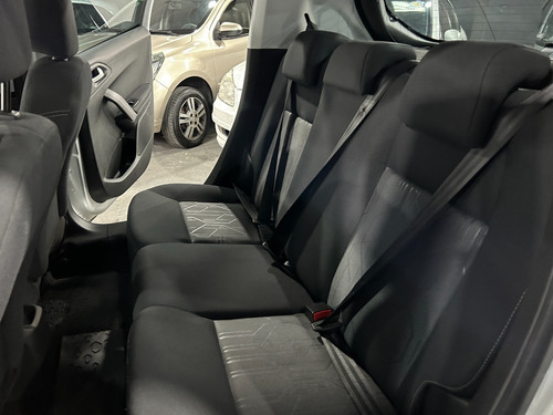 Imagen 22 de 25 de Peugeot 208 Allure Nav Tiptronic 2017 No Feline Sport Thp