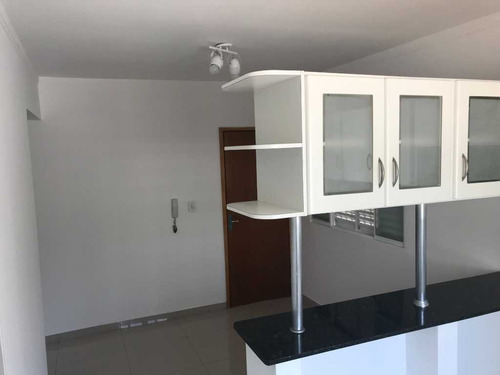 Venda De Apartamentos / Padrão Na Cidade De São Carlos 27216