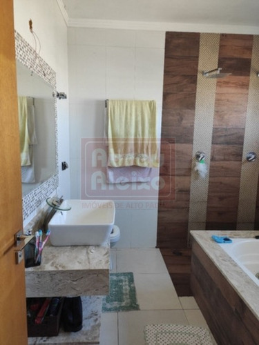 Imagem 15 de 30 de Casa Em Condominio - Arua Brisas - Mogi Das Cruzes - 4 Dormitorios ( 3 Suites) Com 4 Vagas, 360 M, De Area Construida. - 1111