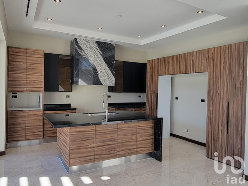 Venta Casa 4 Ambientes Misión De Los Lagos