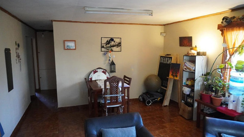 Casa En Venta - 2 Dormitorios 1 Baño - Patio - Garage - Bariloche