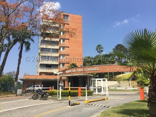 Bellisimo Y Amplio Apartamento En Venta La Tahona Caracas 24-17518