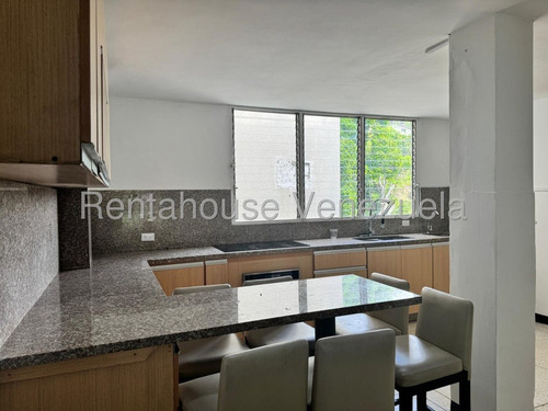 Edt Apartamento En Venta En Cumbres De Curumo 24-28803 Yf