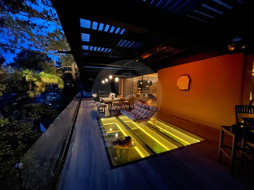 Casa En Venta En Avándaro