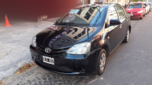 Toyota Etios 1.5 Sedan Xs 2014