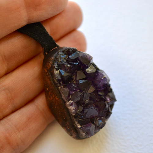 Imagen 6 de 6 de Collar Drusa Amatista, Cuero, Piedra Reiki, Meditacion, Cod1