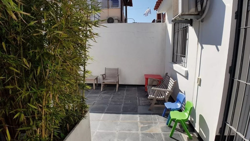 Venta Casa La Blanqueada 2 Dormitorios 2 Baños Barbacoa