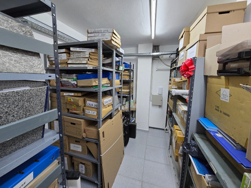 Oportunidad ! Se Vende Edificio De Oficinas En Córdoba