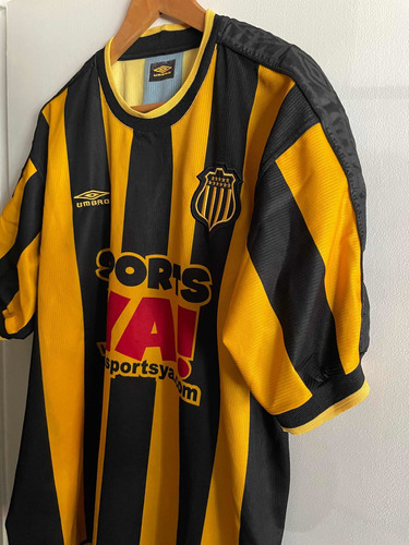 Camiseta Peñarol 2001   L   100% Original Impecable Estado.
