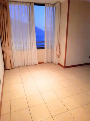 En Venta Departamento Condominio Jardines Huayquique