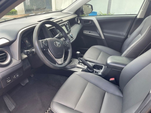 Imagen 3 de 15 de Toyota Rav4 Le 2017