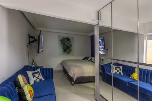Casa En Venta En Laureles. Cod V12105