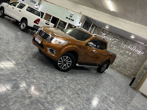 Nissan NP300 2.3 Frontier Le Cd 4x4 Mt