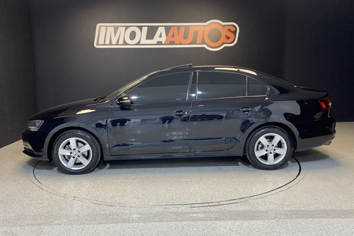 Volkswagen Vento 2.5 Advance Plus 170cv