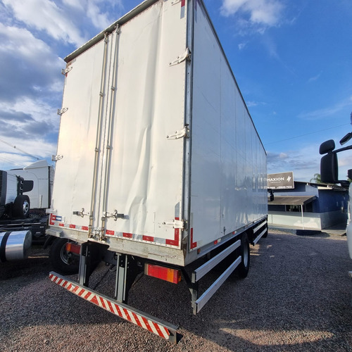 Iveco Tector 170e28 4x2 2022
