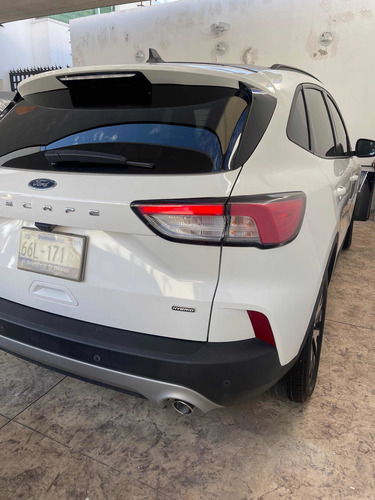 Imagen 5 de 7 de Ford Escape 2020 2.5 Hibrid