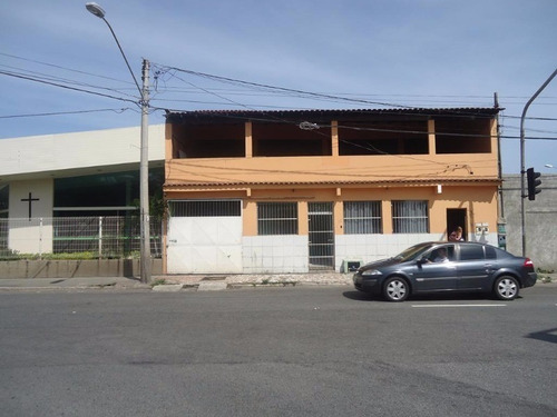 Imagem 7 de 30 de Manoel Plaza, Casa Linear Divida Em Duas De 2 Quartos, Ampla, Com Sala, Cozinha, Wc Social, Quintal E 6 Kitnets Para Aluguel Na Parte Dos Fundos, 1 Vaga, 200 M2 De Area Construida - Ca00028 - 3303479