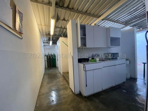 Imagen 25 de 30 de Casa Comercial En Las Mercedes/ Cod. Flex: 22-6882