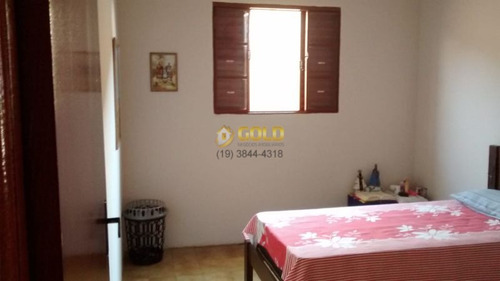 Imagem 10 de 11 de Casa Com 3 Dormitórios, 2 Banheiros, Sala, Cozinha A Venda