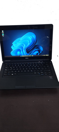 Laptop Dell Latitude E7250 Touch I5 8gb Ram 512gb Ssd Win 11 (Reacondicionado)