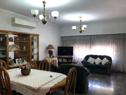 Imagen 6 de 18 de Chalet 4 Ambientes
